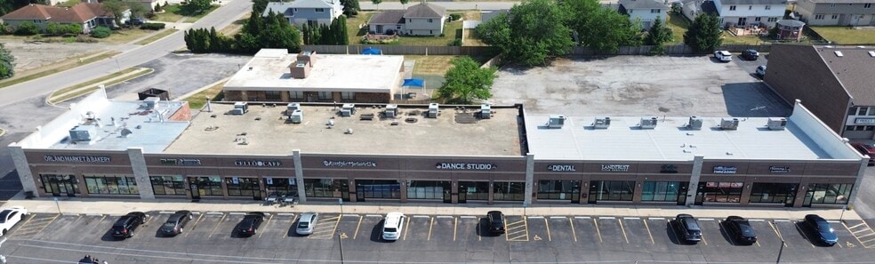 9003-9025 W 151st St, Orland Park, IL for lease - Building Photo - Image 3 of 4