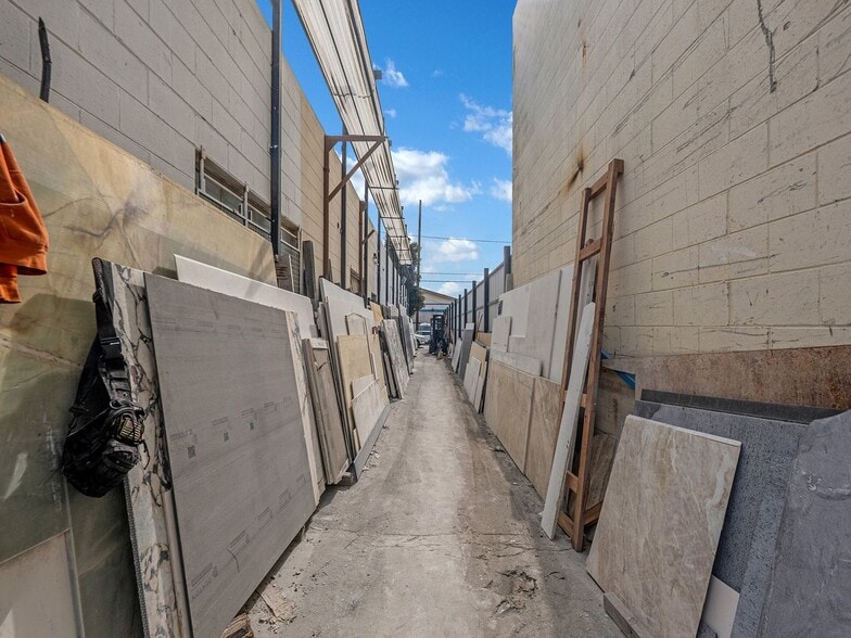 4211 Verdant St, Los Angeles, CA for sale - Building Photo - Image 3 of 20