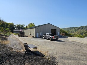 4779 Hillside Ave, Cincinnati, OH for lease Building Photo- Image 1 of 7