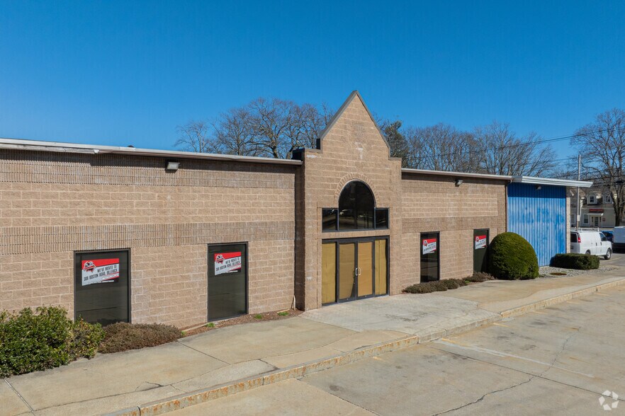 301 Littleton Rd, Chelmsford, MA for lease - Building Photo - Image 1 of 6