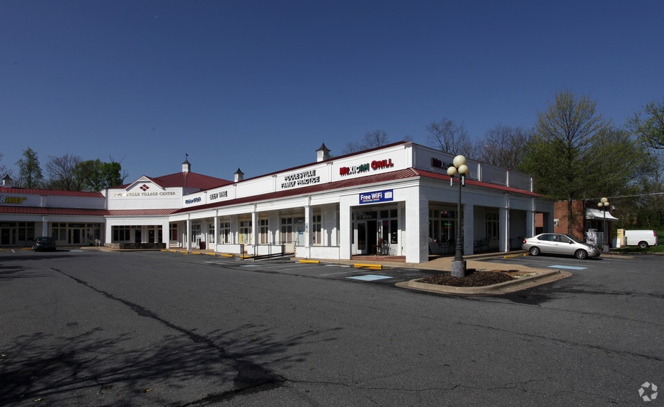 19710 Fisher Ave, Poolesville, MD for lease - Primary Photo - Image 1 of 3