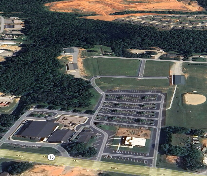 3930 N NC 16 Business Hwy, Denver, NC for lease Building Photo- Image 1 of 4