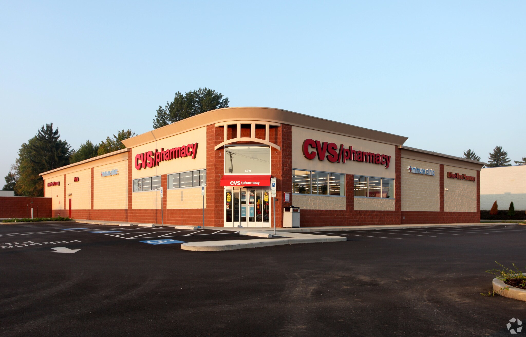 1339 N Main St, Canton, OH 44720 CVS Pharmacy 14+ Year Lease True