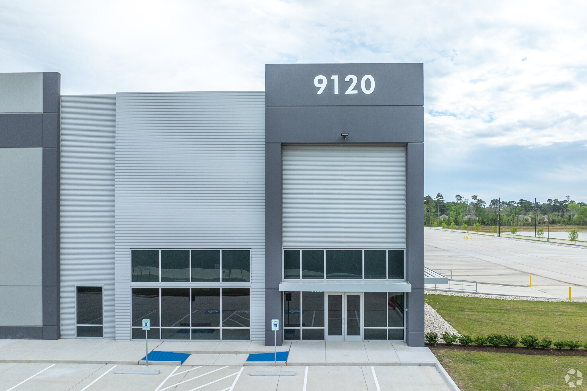 I-10 East & Sjolander Rd, Baytown, TX for lease Building Photo- Image 1 of 7