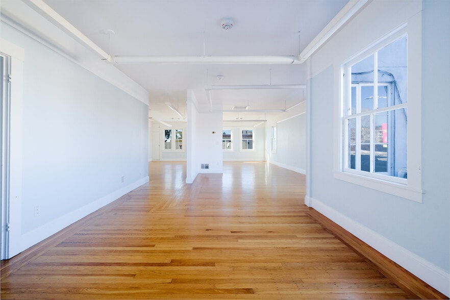 1057 Solano Ave, Albany, CA for lease - Building Photo - Image 3 of 6