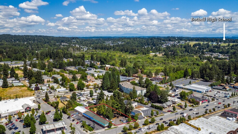 7018 NE Bothell Way, Kenmore, WA for sale - Building Photo - Image 2 of 13