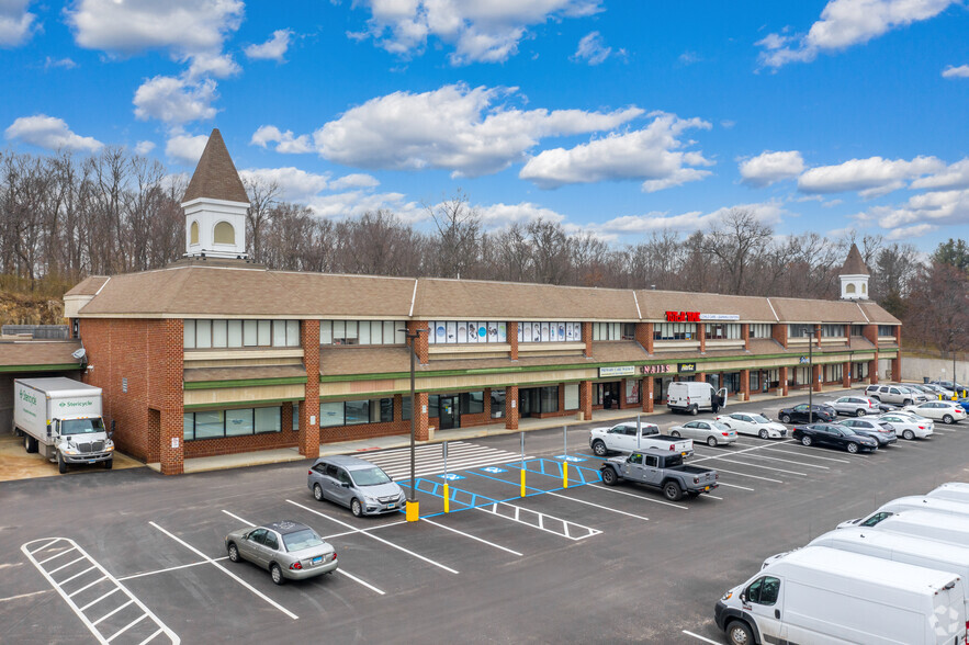 454-486 Bridgeport Ave, Milford, CT for lease - Building Photo - Image 1 of 3