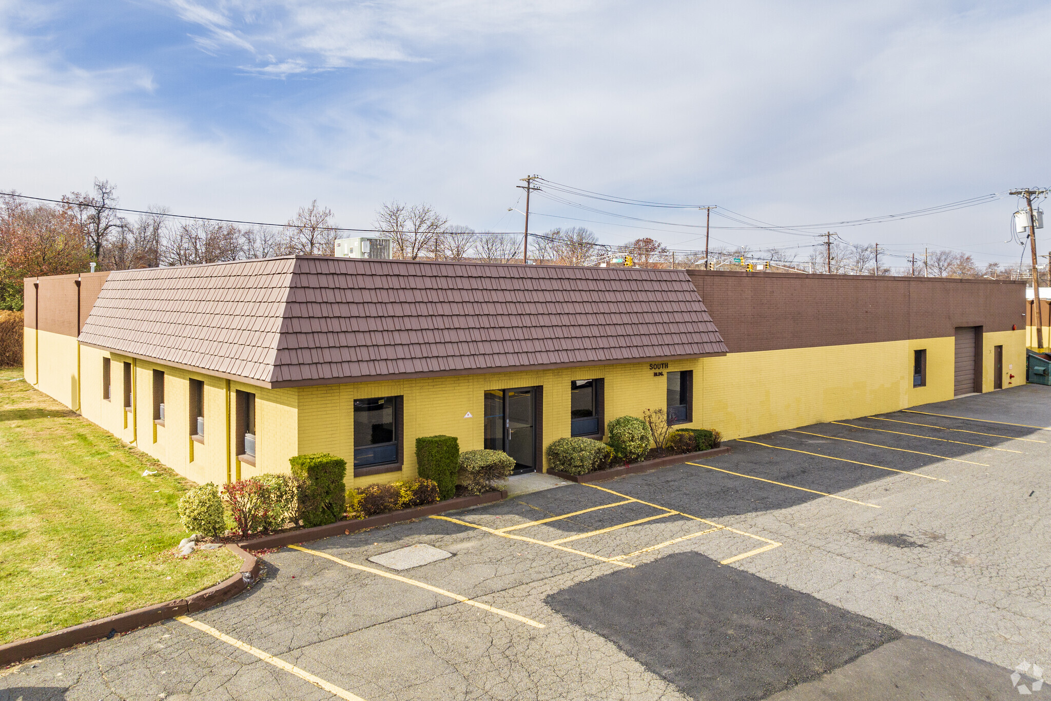 280 N Midland Ave, Saddle Brook, NJ for lease Building Photo- Image 1 of 24