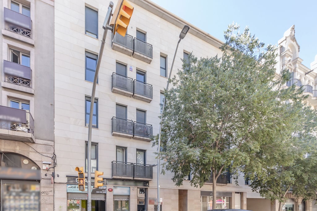 Manresa, BAR 08241 -  -  - Floor Plan - Image 1 of 21