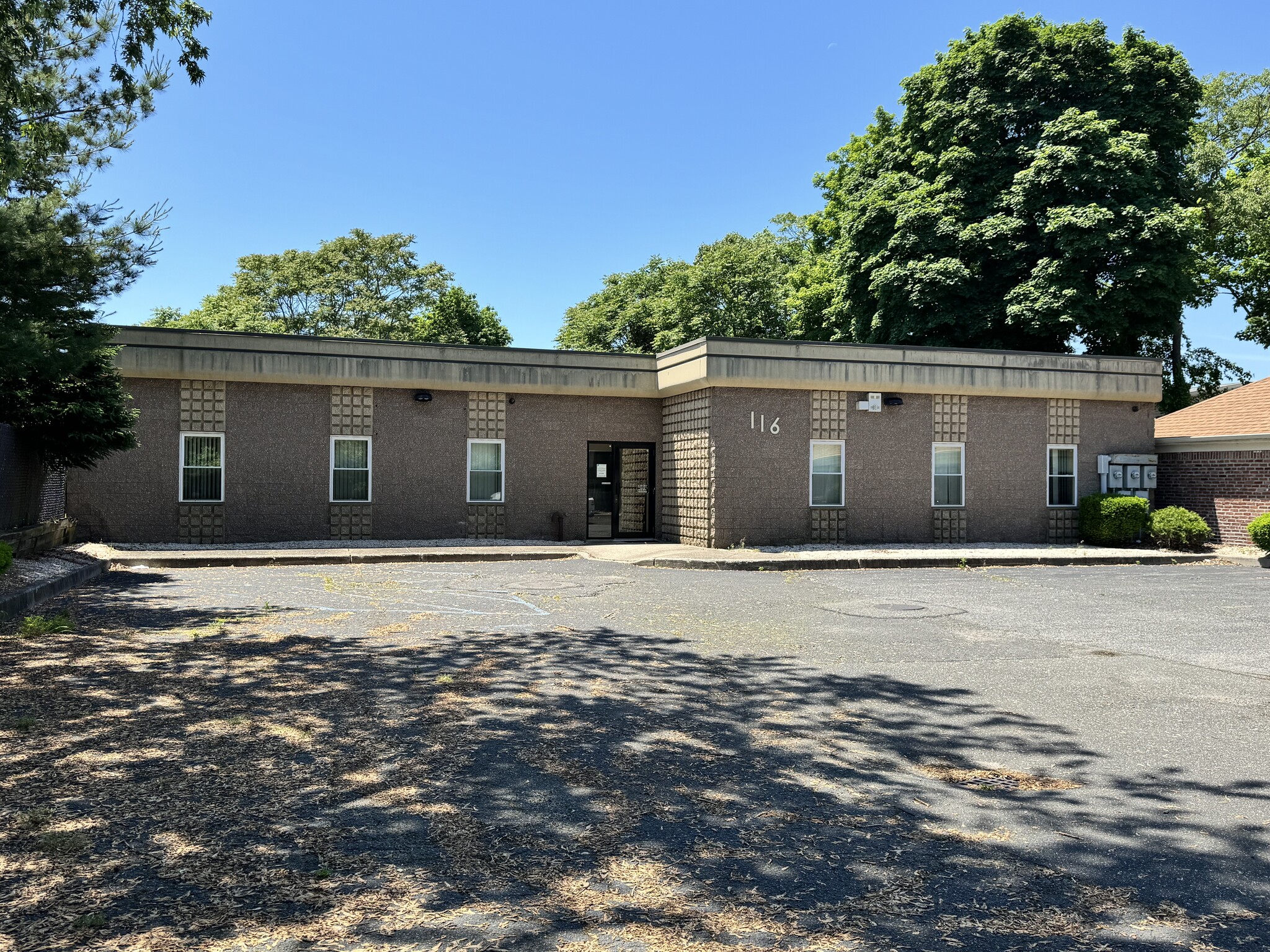 116 Oakland Ave, Port Jefferson, NY for sale Building Photo- Image 1 of 4