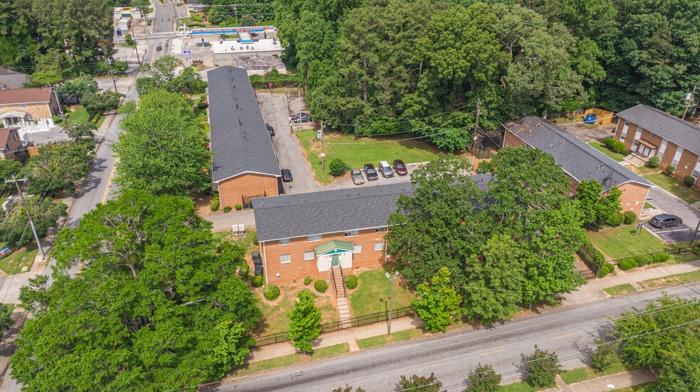 2045-2065 Alison Ct SW, Atlanta, GA for sale - Building Photo - Image 2 of 19