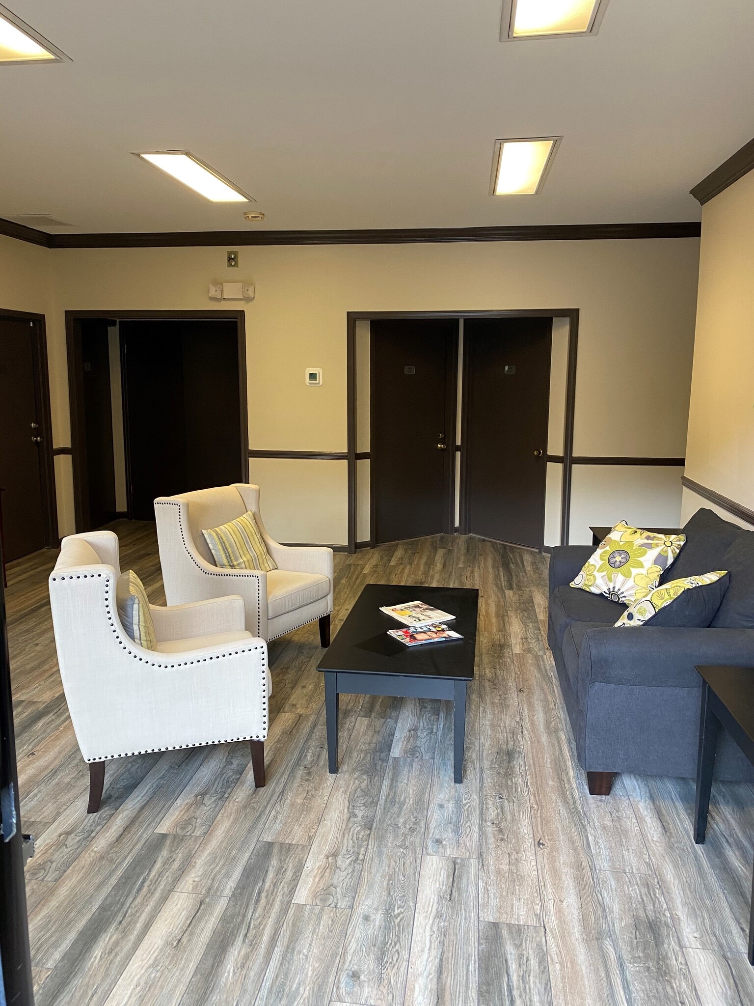 2231 Victory Ln, Hoover, AL for lease Interior Photo- Image 1 of 5