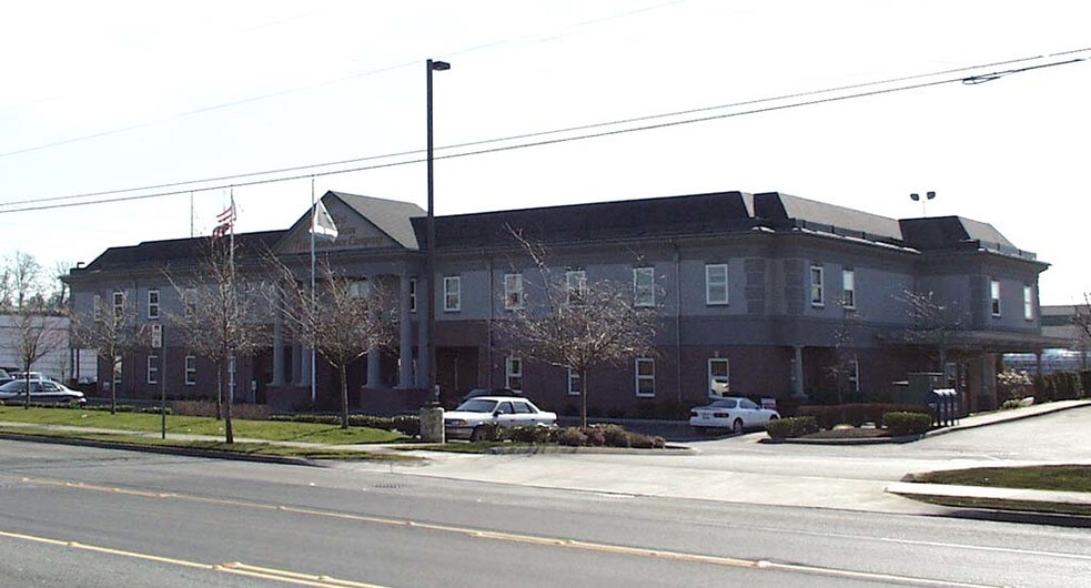 3866 S 74th St, Tacoma, WA for lease - Building Photo - Image 2 of 4