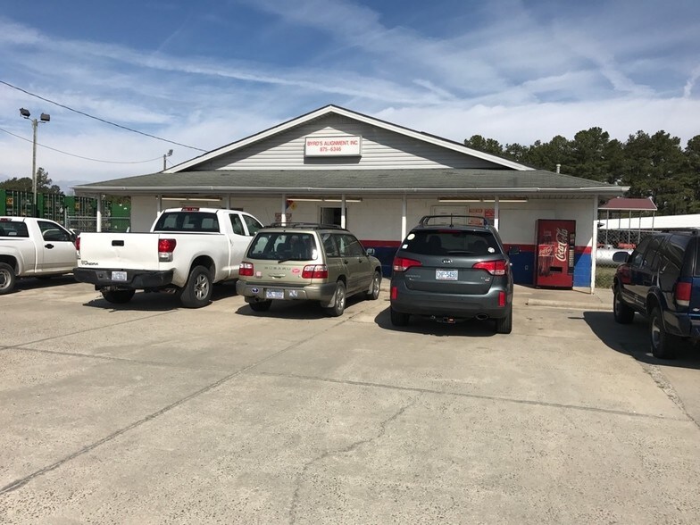 204 Aberdeen Rd, Raeford, NC for sale - Building Photo - Image 1 of 1