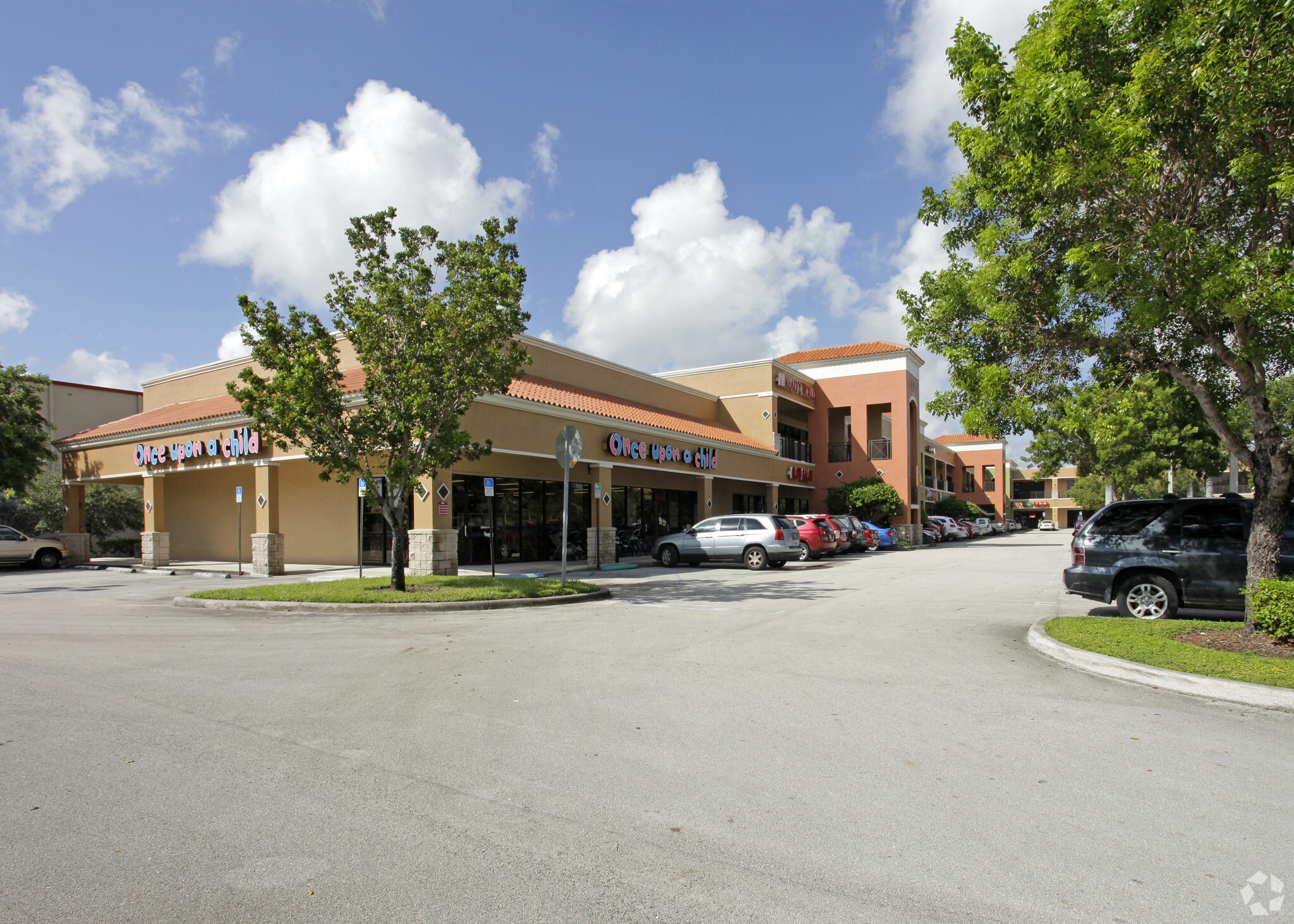 12300-12498 SW 127th Ave, Miami, FL for lease Primary Photo- Image 1 of 8