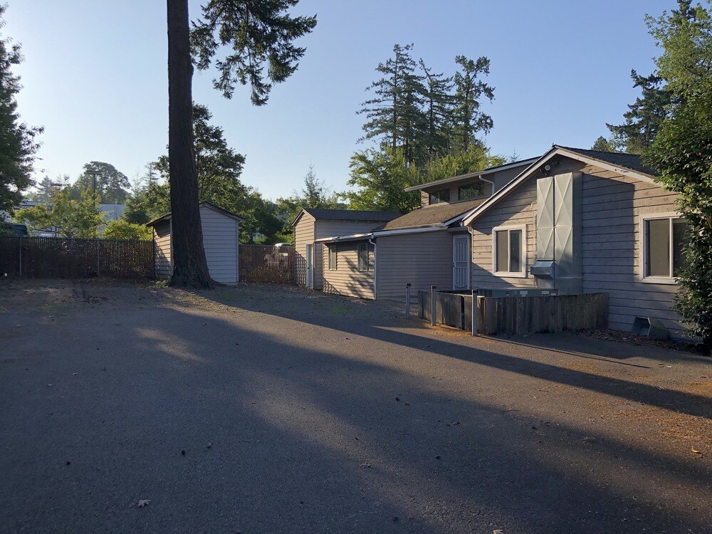 12300 SW 69th Ave, Tigard, OR for sale Building Photo- Image 1 of 1