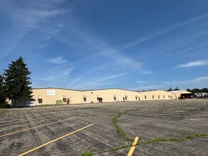 7346 W 400 N, Rochester, IN for sale Interior Photo- Image 2 of 19