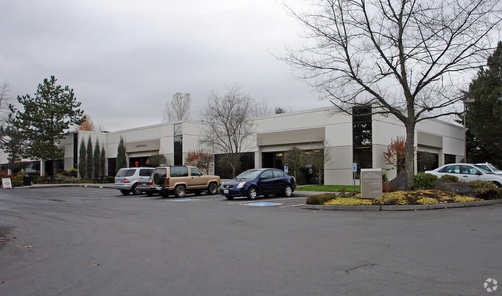 11822 North Creek Pky N, Bothell, WA for sale - Primary Photo - Image 1 of 1