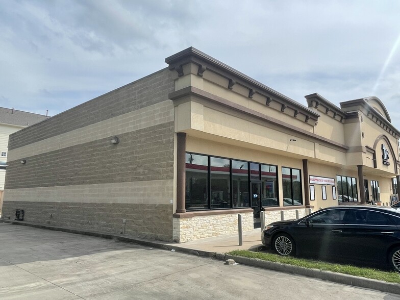 7241 Monroe Rd, Houston, TX for lease - Building Photo - Image 3 of 5