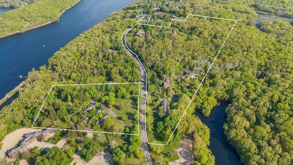 628 & 705 Laurel Hill Rd, Norwich, CT for sale - Primary Photo - Image 1 of 1