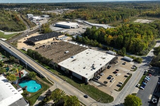 720 E Highland Rd, Macedonia, OH - AERIAL  map view