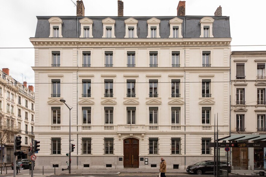 41 Cours De La Liberté, Lyon for lease - Building Photo - Image 2 of 19