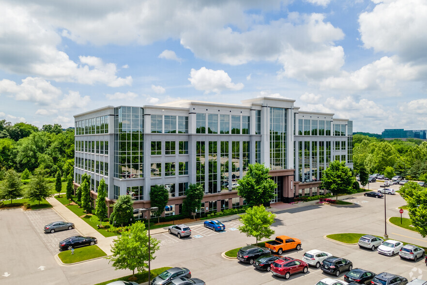 302 Innovation Dr, Franklin, TN for lease - Building Photo - Image 1 of 10