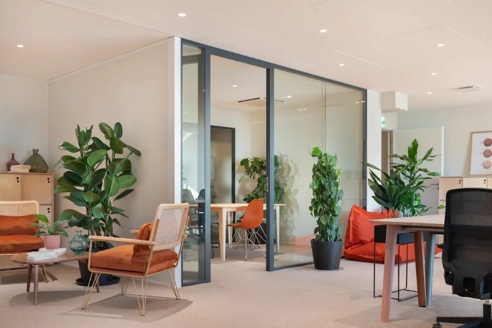 Location Bureaux 2 500 m² - Photo 1