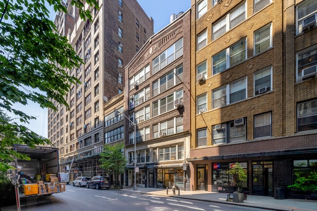 More details for 145-147 W 27th St, New York, NY - Retail for Sale