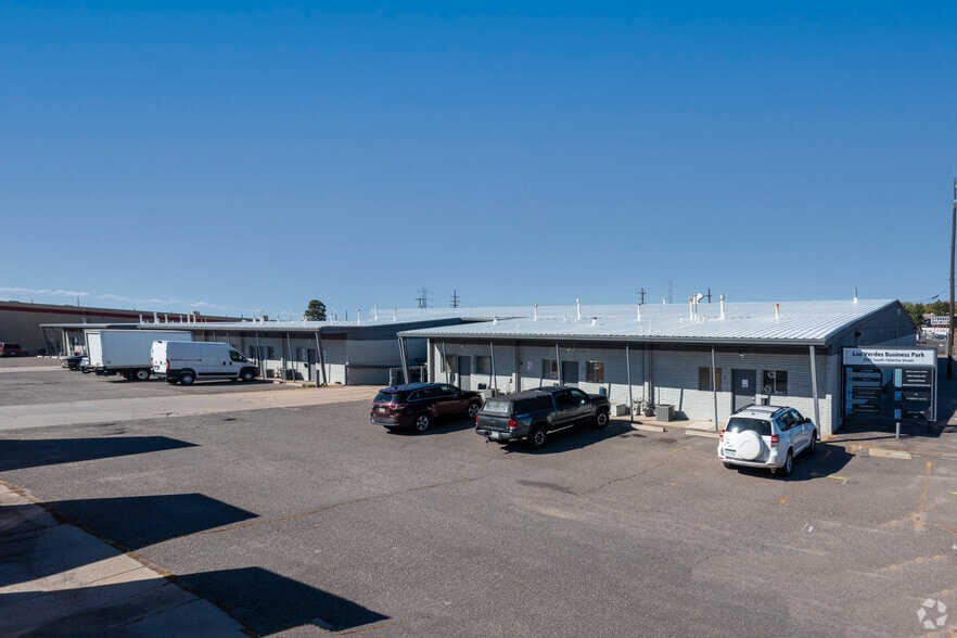 2045 S Valentia St, Denver, CO for lease - Building Photo - Image 2 of 5