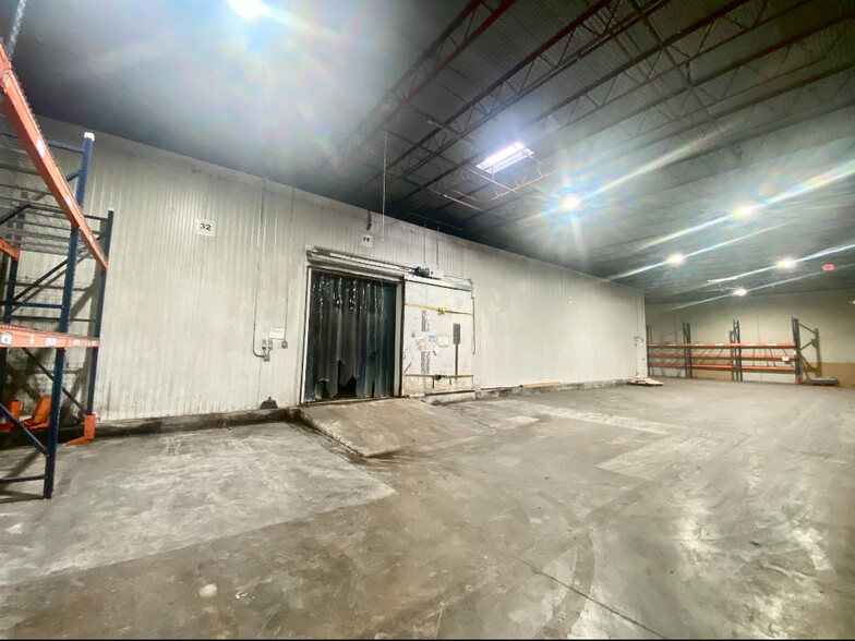 5600 Braxton Dr, Houston, TX for lease - Building Photo - Image 3 of 20