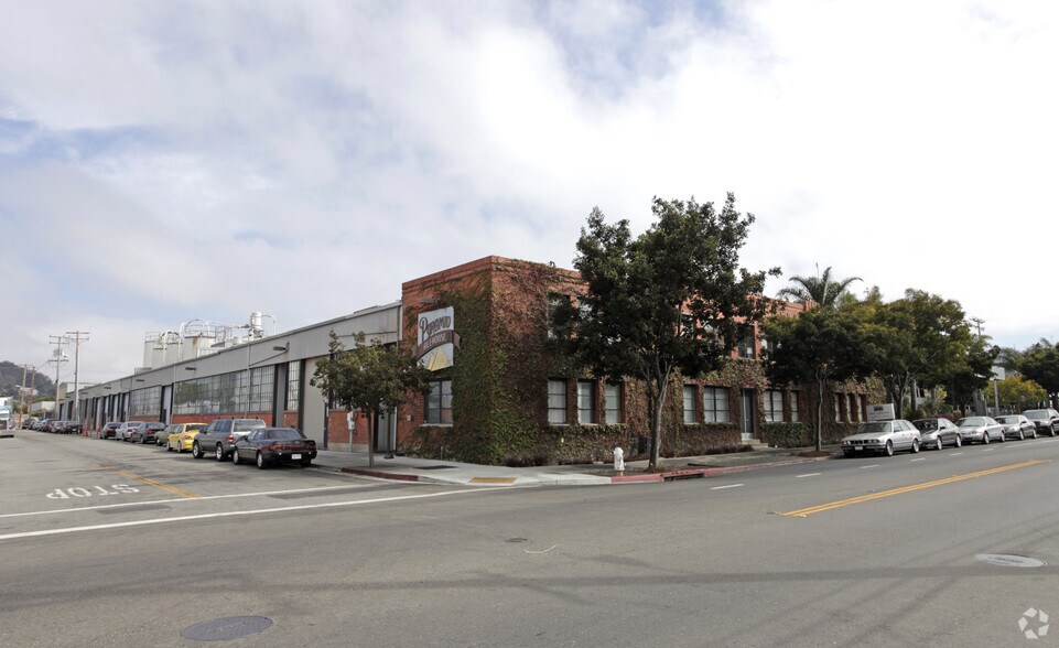 901 Gilman St, Berkeley, CA for lease - Primary Photo - Image 1 of 22