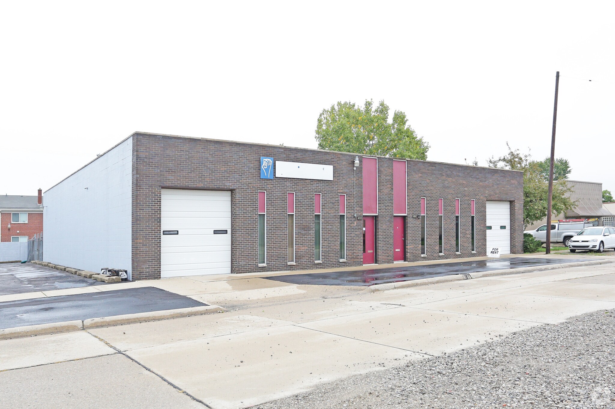 4906 Leafdale Blvd, Royal Oak, MI for sale Primary Photo- Image 1 of 1