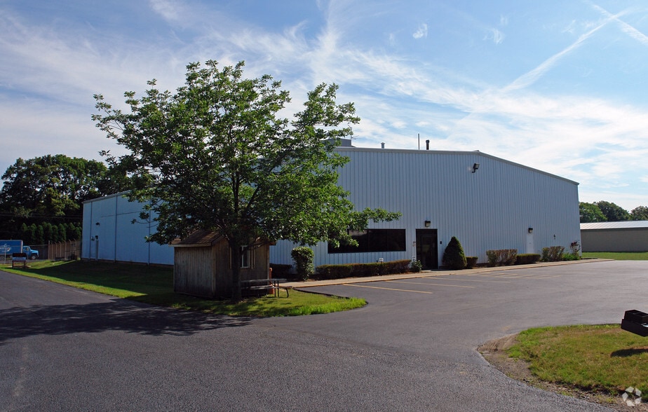 1550 Progress Dr, Springfield, OH for sale - Building Photo - Image 3 of 3