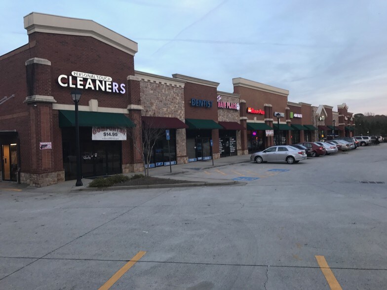3500 N Decatur Rd, Decatur, GA for lease - The Shops at Lantern Ridge - Image 1 of 1