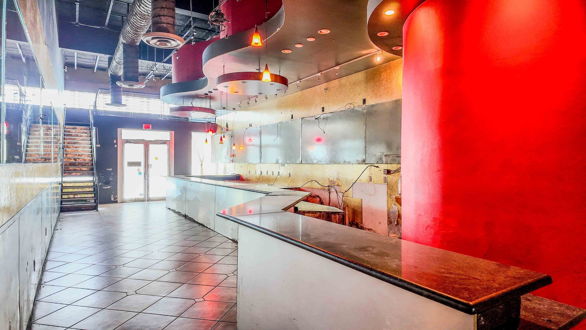 433-445 Lincoln Rd, Miami, Miami Beach, FL for lease Building Photo- Image 1 of 3