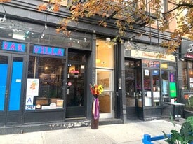 Restaurant & Bar with Nice Yard - Bar