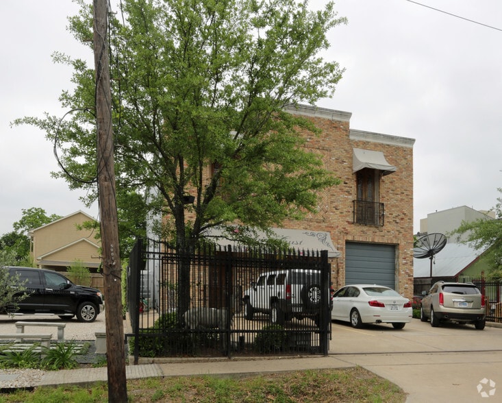5005 Larkin St, Houston, TX for sale - Primary Photo - Image 1 of 1