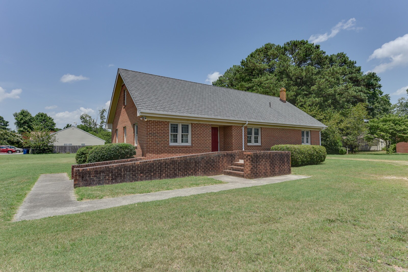 1603 Wilson Rd, Smithfield, VA for sale Primary Photo- Image 1 of 1
