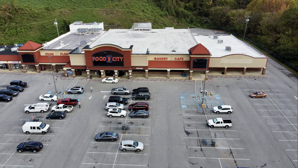 3600 Hixson Pike, Chattanooga, TN for lease - Building Photo - Image 1 of 6