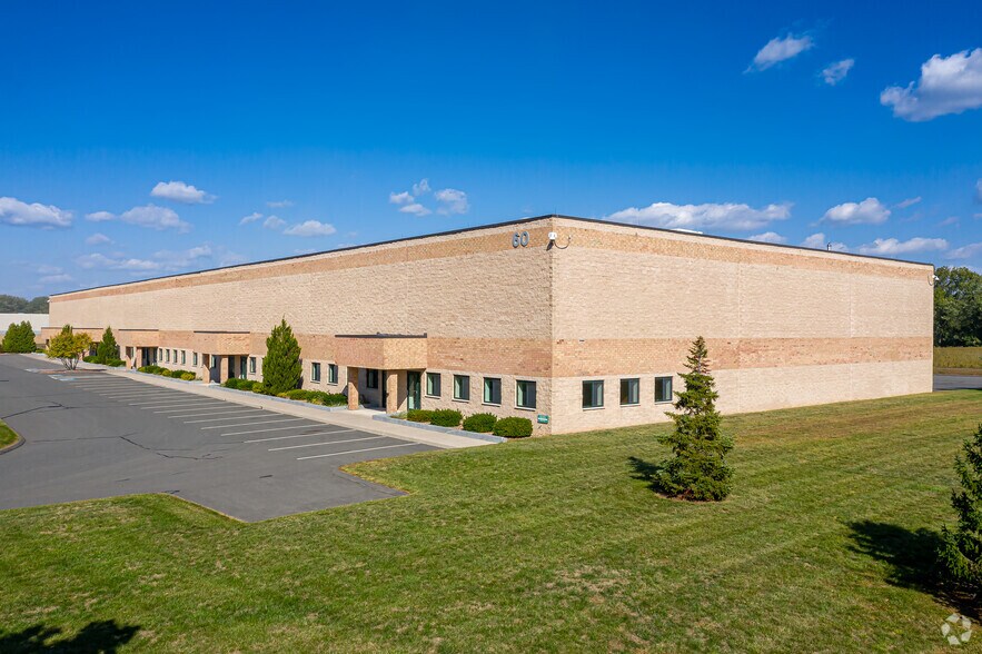 60 Baker Hollow Rd, Windsor, CT for sale - Building Photo - Image 1 of 1