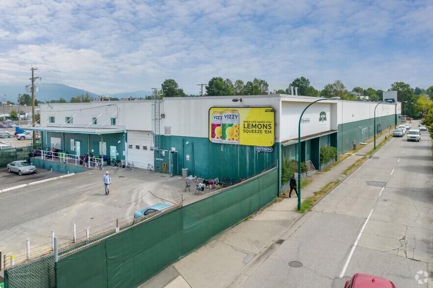 875-925 Terminal Ave, Vancouver, BC for sale - Primary Photo - Image 1 of 1
