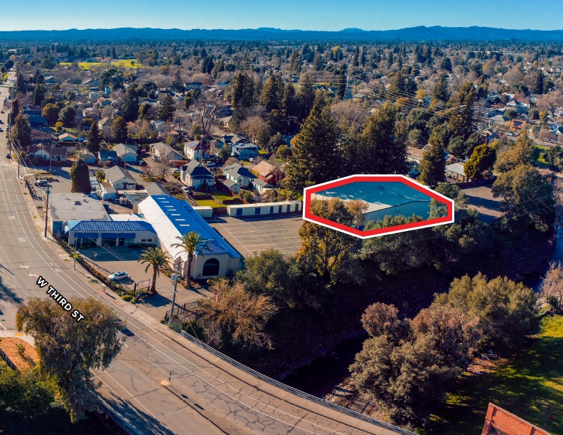 77 W 3rd St, Santa Rosa, CA for lease Primary Photo- Image 1 of 8