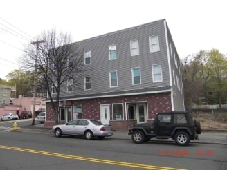 350 Howe Ave, Shelton, CT for sale - Primary Photo - Image 1 of 1