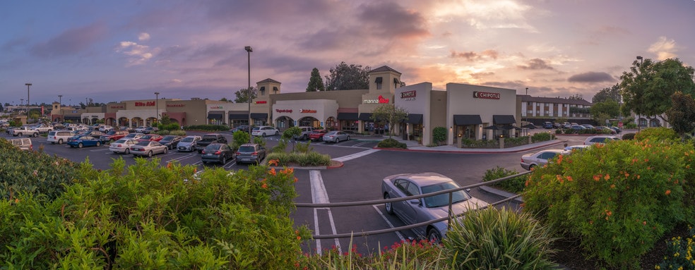 700-790 Otay Lakes Rd, Chula Vista, CA for lease - Building Photo - Image 2 of 7