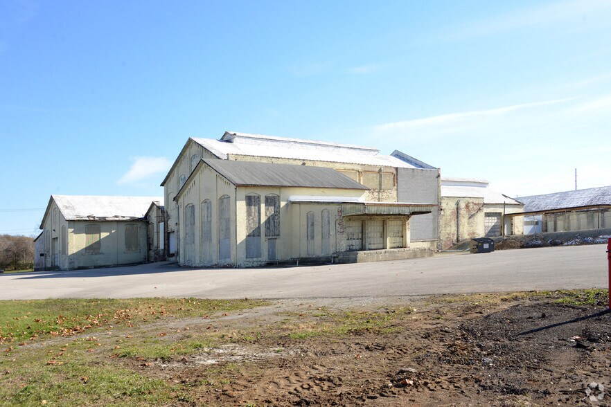 1301 W 16th St, Anderson, IN for sale - Primary Photo - Image 1 of 1