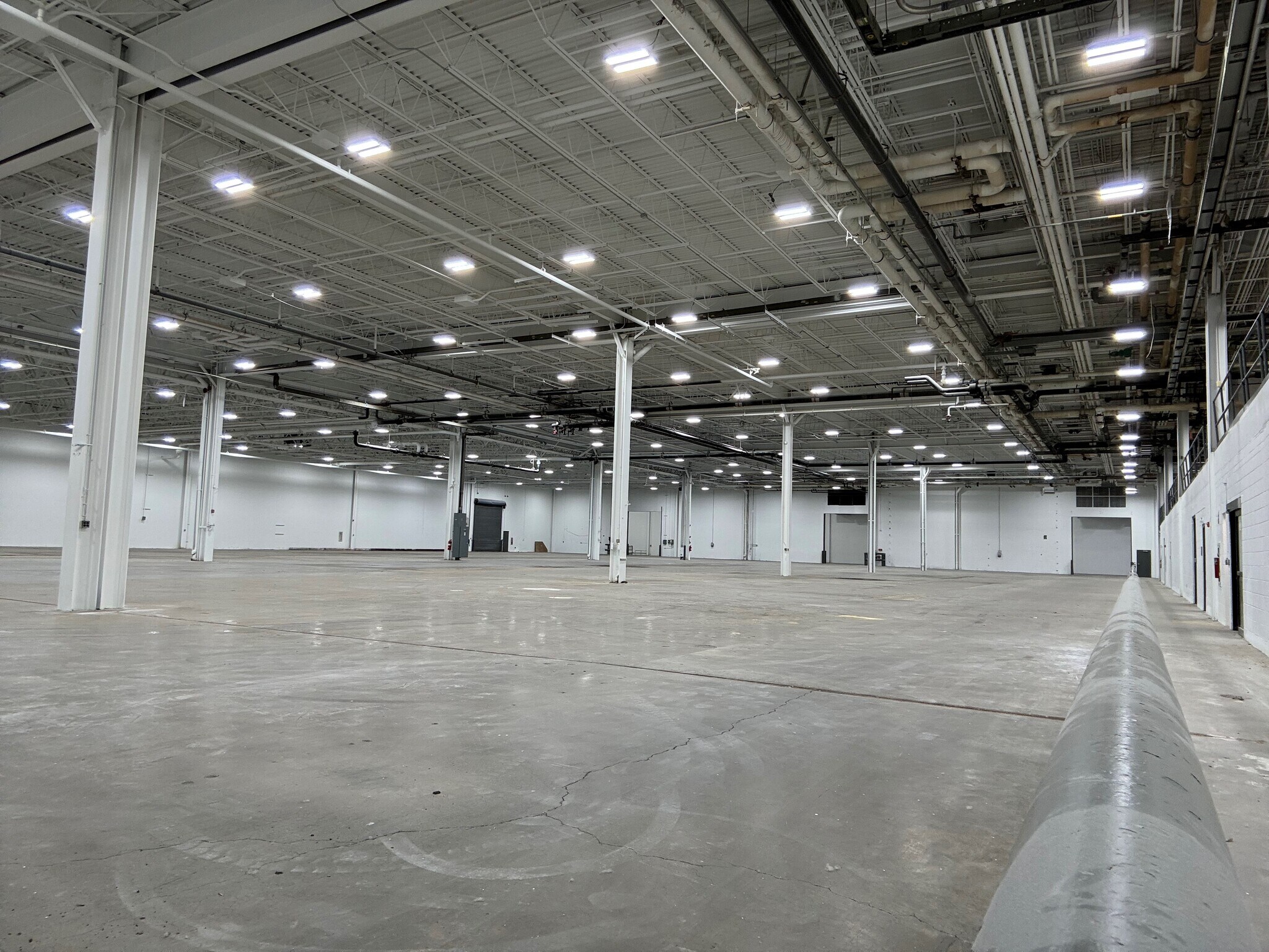 668 Gravel Pike, East Greenville, PA for lease Interior Photo- Image 1 of 8