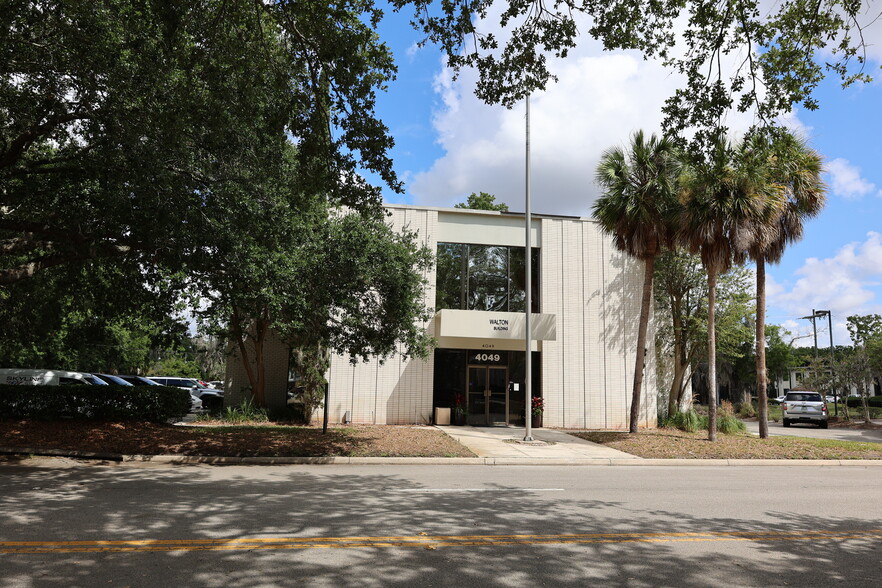 4049 Woodcock Dr, Jacksonville, FL for lease - Building Photo - Image 1 of 3