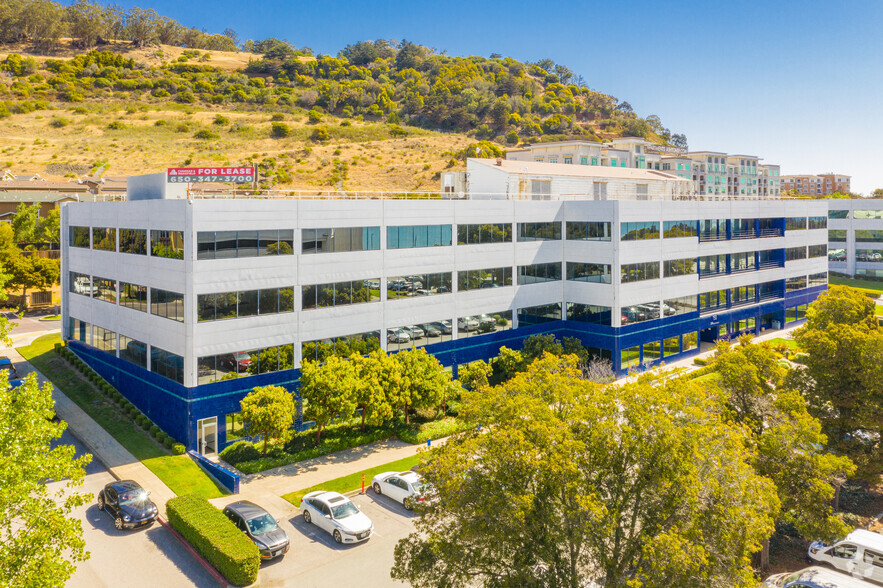 150 Executive Park Blvd, San Francisco, CA for lease - Primary Photo - Image 1 of 3