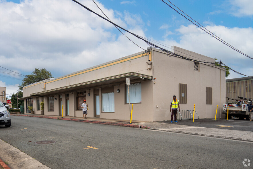 1016 Kapahulu Ave -, Honolulu, HI for lease - Building Photo - Image 3 of 6